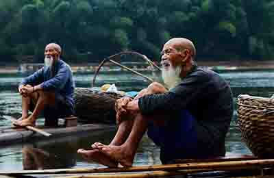 老人的社會(huì)醫(yī)療保險(xiǎn)