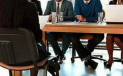 轉(zhuǎn)臨床護(hù)士專(zhuān)業(yè)面試自我介紹