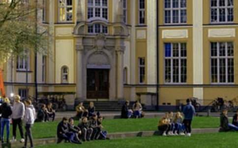 大學(xué)生員工個人轉(zhuǎn)正申請書