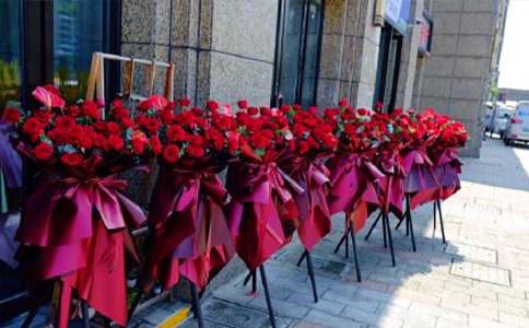 公司開業(yè)恭賀對聯(lián)