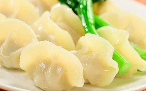 描寫(xiě)包餃子的作文