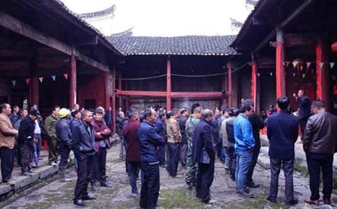 高二關(guān)于寒衣節(jié)祭祖的傳說作文(通用14篇)