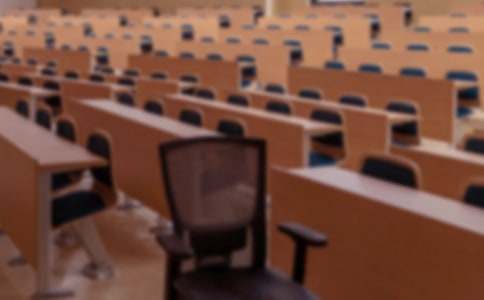 關(guān)于未來(lái)學(xué)校的作文