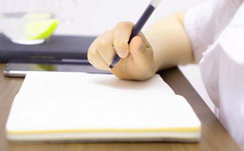 《名利場(chǎng)》讀后感