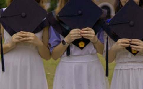 大學(xué)生經(jīng)典的畢業(yè)寄語210句