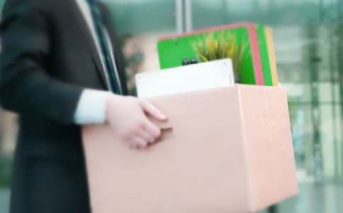 員工的離職申請(qǐng)書