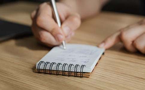 人情冷暖900字作文(通用11篇)