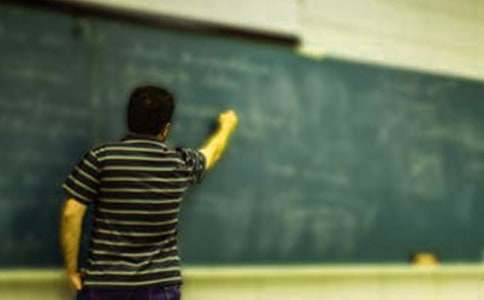 秋季小學(xué)六年級班主任工作計劃