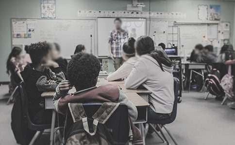 毛毛蟲(chóng)的故事教學(xué)設(shè)計(jì)