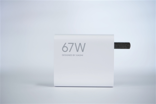 史上有旗艦味的Civi！小米Civi 5 Pro圖賞