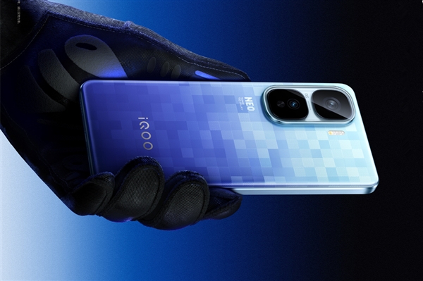 2379.15元起 iQOO Neo10 Pro+開售1小時銷量超上代全天銷量