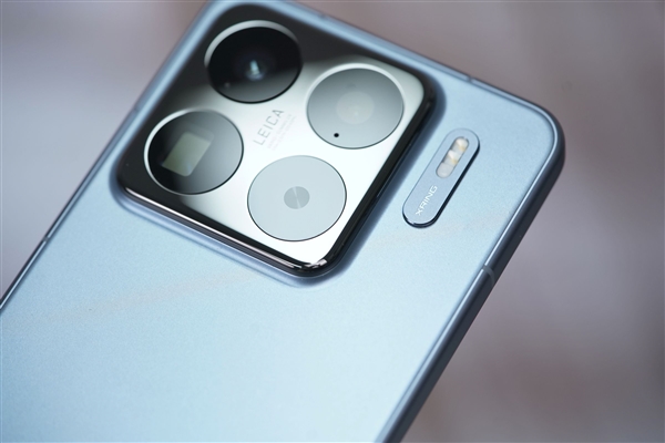 首發(fā)自研玄戒O1芯片！小米15S Pro圖賞