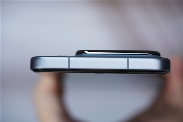 首發(fā)自研玄戒O1芯片！小米15S Pro圖賞