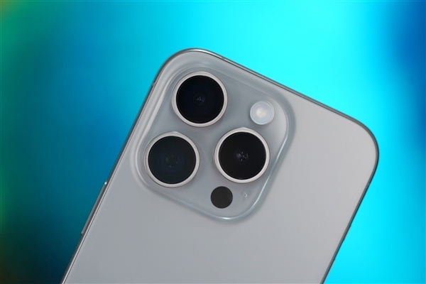 iPhone手機(jī)如果美國產(chǎn)一部賣2.5萬！蘋果將硬扛關(guān)稅