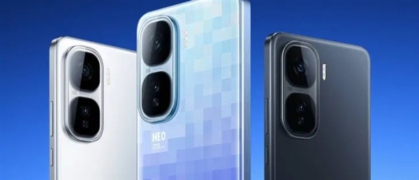 買芯片送手機(jī)！iQOO出了個(gè)2000多塊的驍龍8至尊版手機(jī)