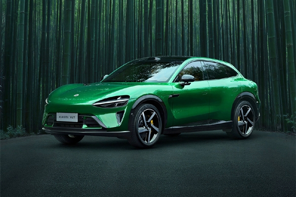 不開門！雷軍預告三大城市將開啟小米YU7品鑒