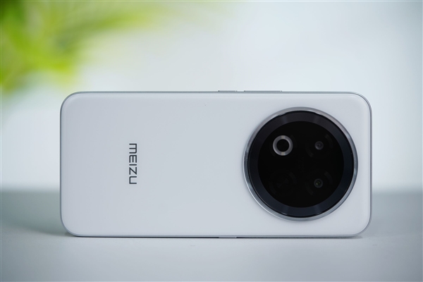 行業(yè)首款南德三防認證手機！魅族Note 16 Pro流云白圖賞