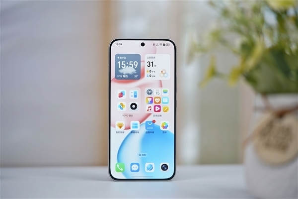 管理層換新首戰(zhàn)告捷！榮耀400系列上市首日全渠道銷量超越前兩代產(chǎn)品