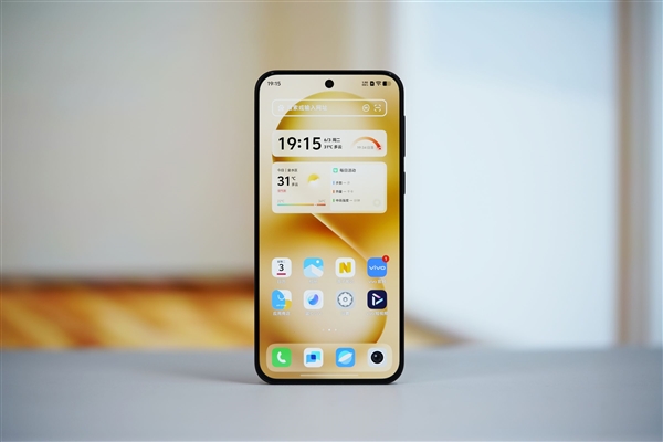 6.31英寸完美小直屏！vivo S30 Pro mini圖賞