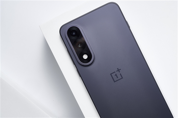 一加Ace 5至尊版實測:宿舍搶網(wǎng)神器實至名歸