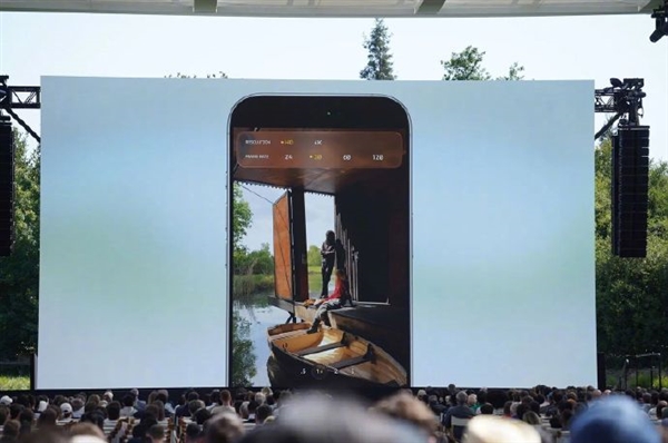 iOS 7后大變革！蘋(píng)果iOS 26發(fā)布：全局液態(tài)玻璃、AI無(wú)處不在