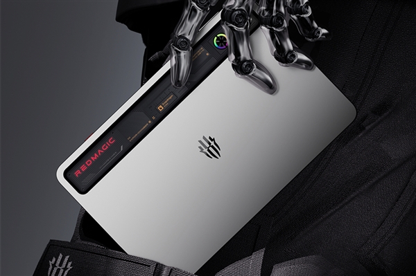 行業(yè)首款9英寸平板！紅魔電競平板3 Pro發(fā)布：3499元起