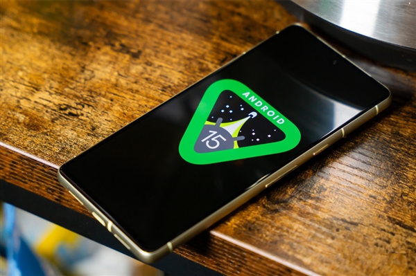 因驍龍8 Elite 2/天璣9500算例翻番：廠商考慮重啟24GB內存