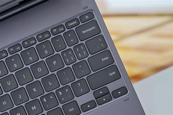 自研玄戒O1芯片加持！小米平板7S Pro 12.5英寸圖賞