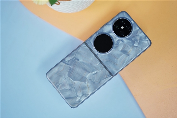 華為Pocket 2優(yōu)享版價格公布:頂配才5999元 全系支持國補