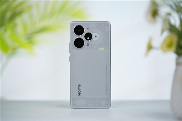 1699元透明手機(jī)！真我Neo7 Turbo圖賞