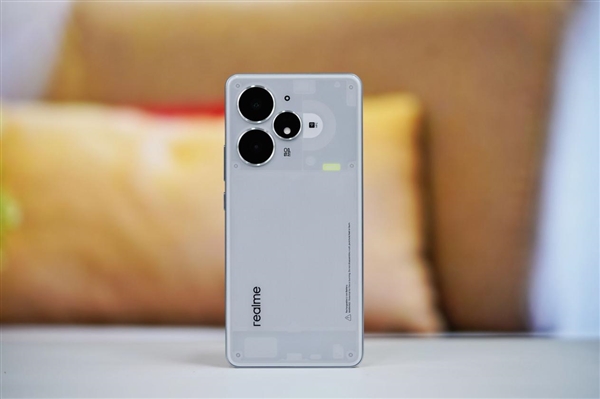 1699元透明手機(jī)！真我Neo7 Turbo圖賞