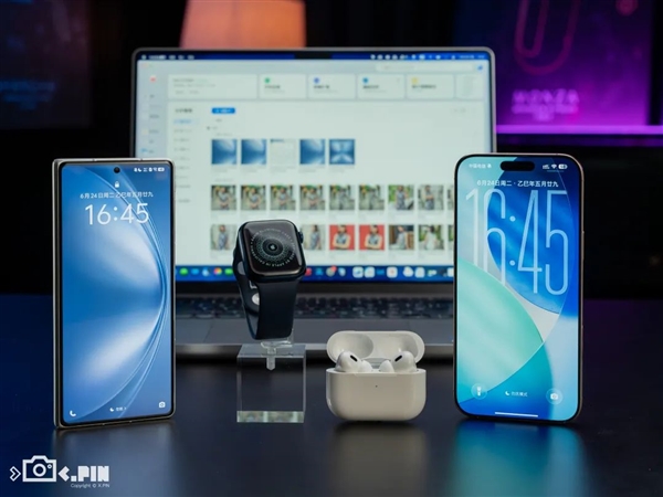 vivo剛出的這臺(tái)折疊屏 我愿稱它為“蘋果佳搭子”