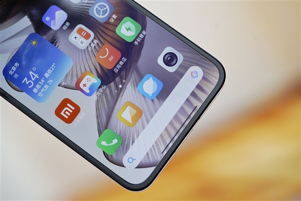 滿配旗艦小折疊屏！小米MIX Flip 2圖賞