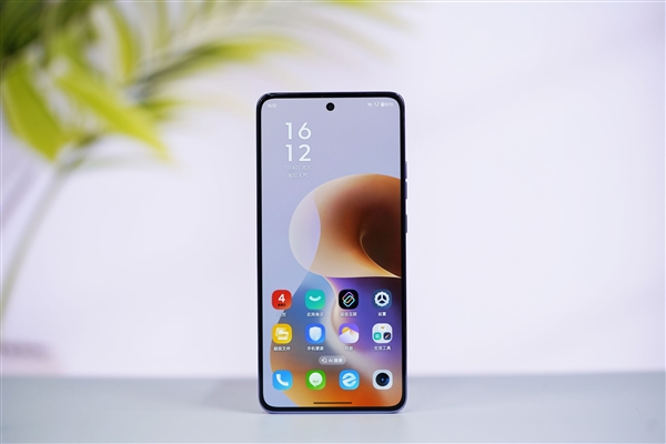 1189元起耐用天花板！moto g100 Pro圖賞