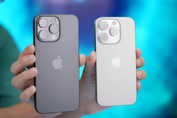 你注意過沒！iPhone攝像頭旁邊竟然有個(gè)小孔：作用揭秘