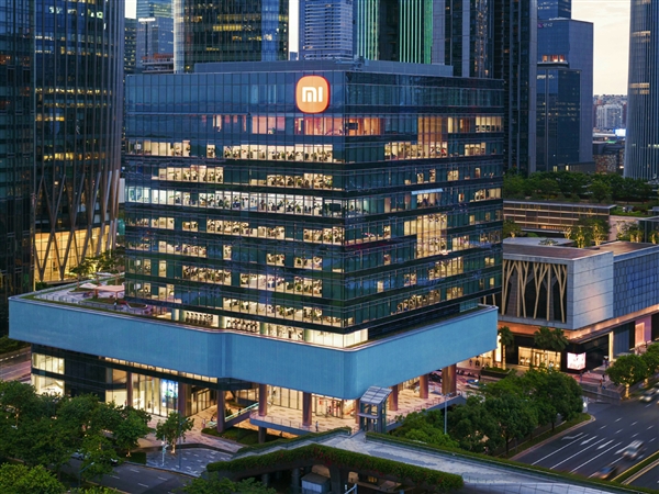 全球大！雷軍：深圳總部小米之家7月18日開業(yè)