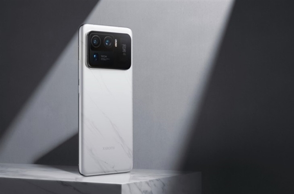 11 Ultra榮光重現(xiàn)！小米16 Pro外觀大曝光：小米強(qiáng)Pro