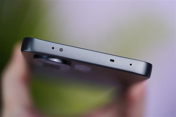 OPPO首款內(nèi)置風(fēng)扇手機(jī)！OPPO K13 Turbo Pro圖賞