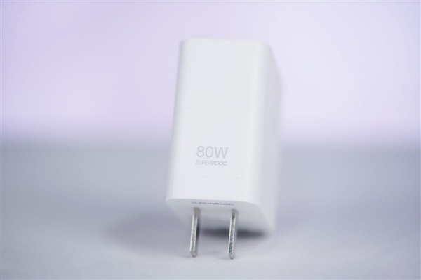 OPPO首款內(nèi)置風(fēng)扇手機(jī)！OPPO K13 Turbo Pro圖賞