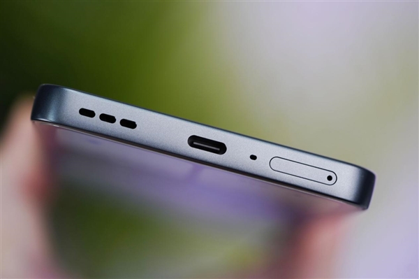 OPPO首款內(nèi)置風(fēng)扇手機(jī)！OPPO K13 Turbo Pro圖賞