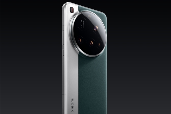 曝小米16 Ultra提檔年前發(fā)布：徠卡更深度合作、回歸直屏