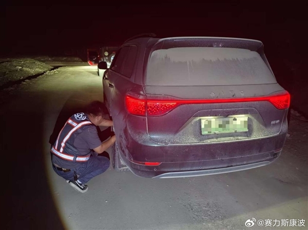 問界M9衛(wèi)星救援脫困！中國電信：已有6家車企推出直連衛(wèi)星車型