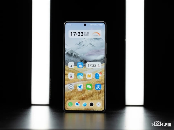 超大電池+旗艦性能=2199 iQOO新機(jī)把錢(qián)花在了刀刃上