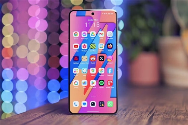 曝多款超大杯旗艦將支持外掛鏡頭：手機(jī)秒變長(zhǎng)槍大炮