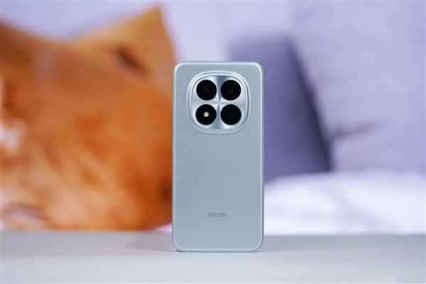 REDMI首款衛(wèi)星通信手機(jī)！REDMI Note 15 Pro+圖賞