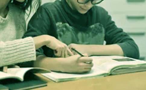 中學(xué)生黑板報(bào)素材